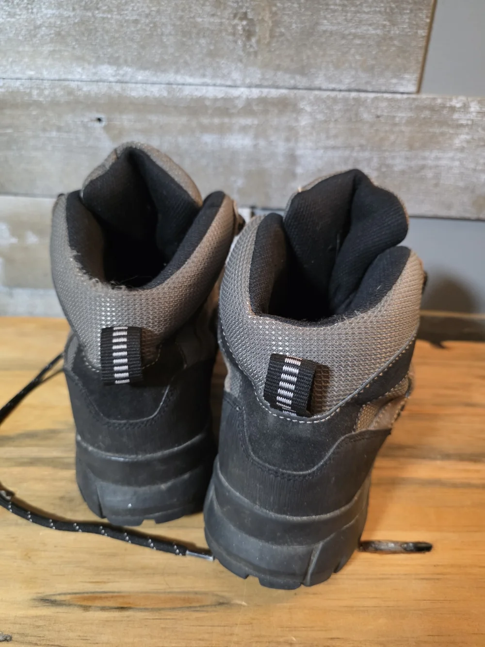 Ozark Trail Gladiator Men's Gray and Brown Hiking Boots